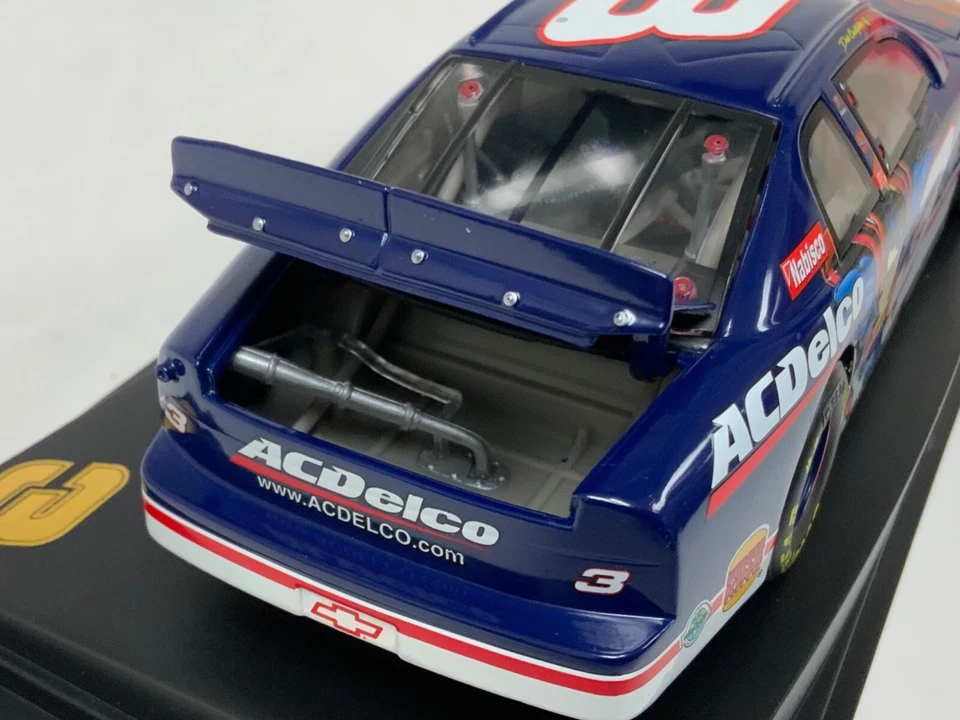 1/24 REVELL CLUB NASCAR Dale Earnhardt JR AC Delco Superman  CS3062 - Image 3 of 4