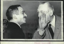 1969 Press Photo Sir Nevile Bland and Jordan's King Hussein at Heathrow Airport.
