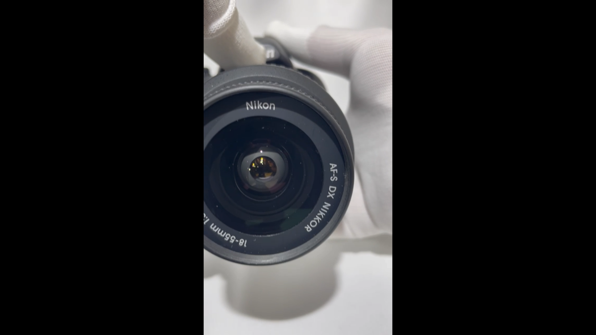 Nikon D3100 AF-S DX NIKKOR 18-55mm f3.5-5.6G VR From JAPAN [Near