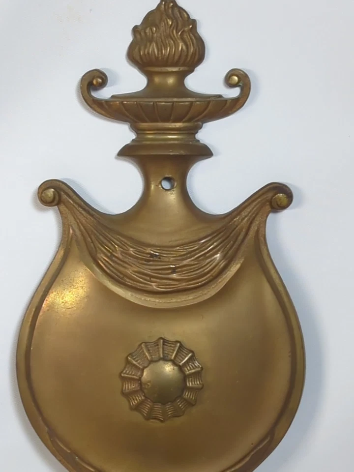 Aplique antiguo vintage de latón ornamentado metal soporte de vela victoriano Foto 2 de 4