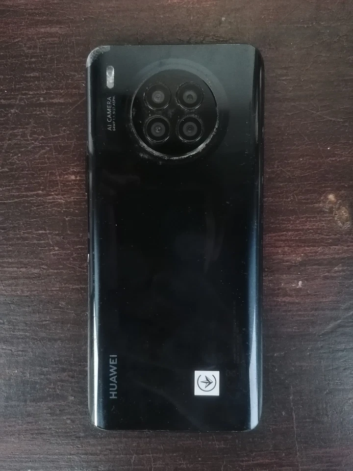 Huawei Nova 8i NEN-LX1 DIFETTOSO NON FUNZIONANTE + cover - Immagine 3 di 3