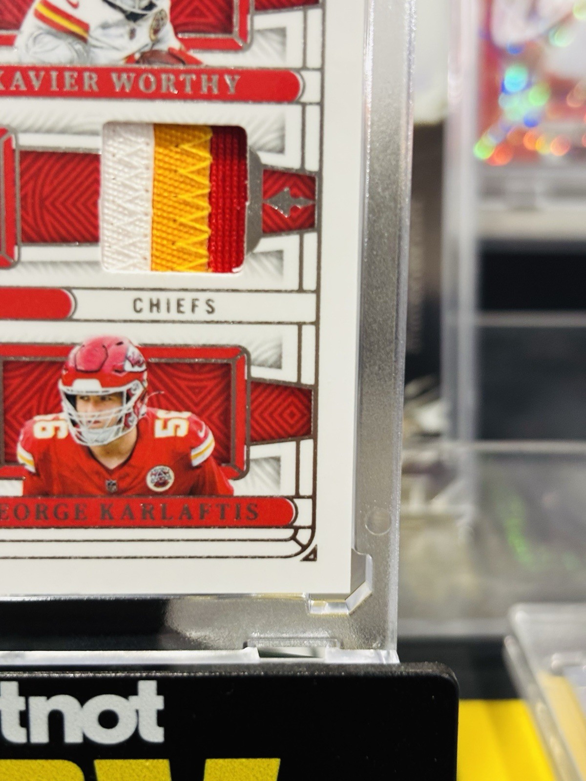 💥2025 National Treasures Quad Materials KC Chiefs - Mahomes, Jones, Worthy view 5