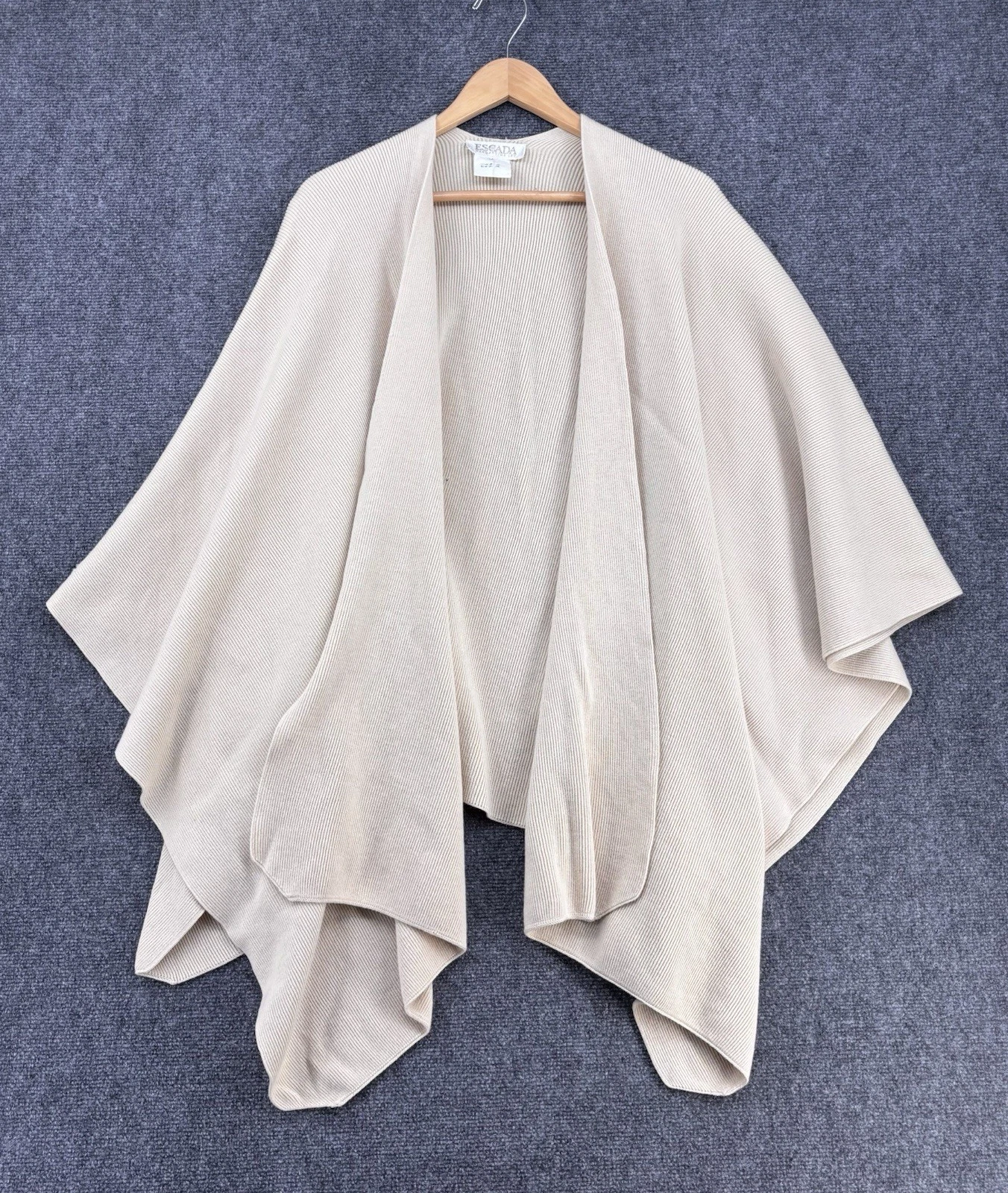 Escada Margaretha Ley Cashmere Wool Blend Crème Poncho Cape Women’s S Oversized