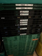100 Collapsible Plastic Storage Folding Crates– Heavy Duty Stackable