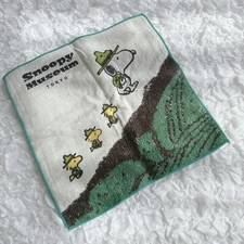 .✨PEANUTS Snoopy Museum Mini Towel