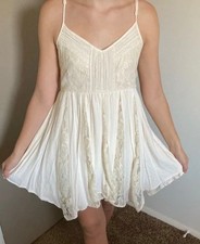 American Eagle Outfitters lace Detail ivory mini dress Size 00 Made in India