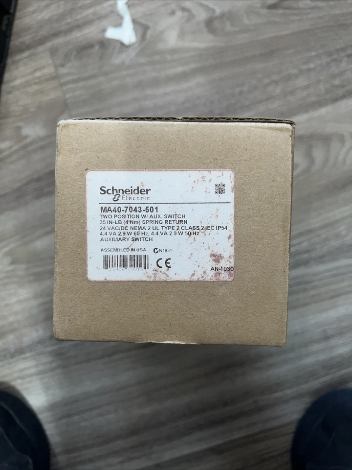 Schneider MA40-7043-501 2- Position Actuator With Aux Switch 24V 35 In-Lb (M3) - Image 2 of 4
