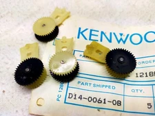 Kenwood D14-0061-08 FF/Rew Idler Assy. Per Piece NOS New Old Stock