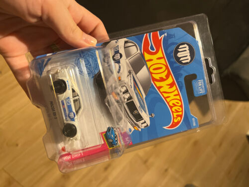 Carrinhos Hot Wheels Originais Coleção Temáticos COD1 - Escorrega