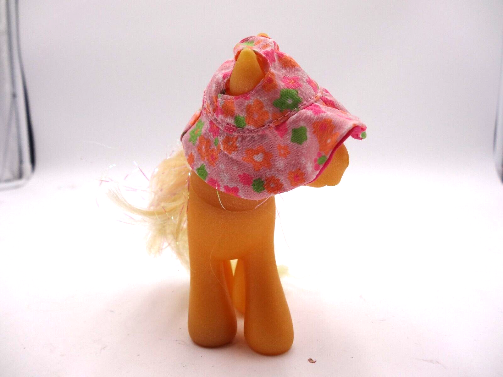 My Little Pony Berry Picking Fun Butterscotch Hasbro con cappello G3 2002
