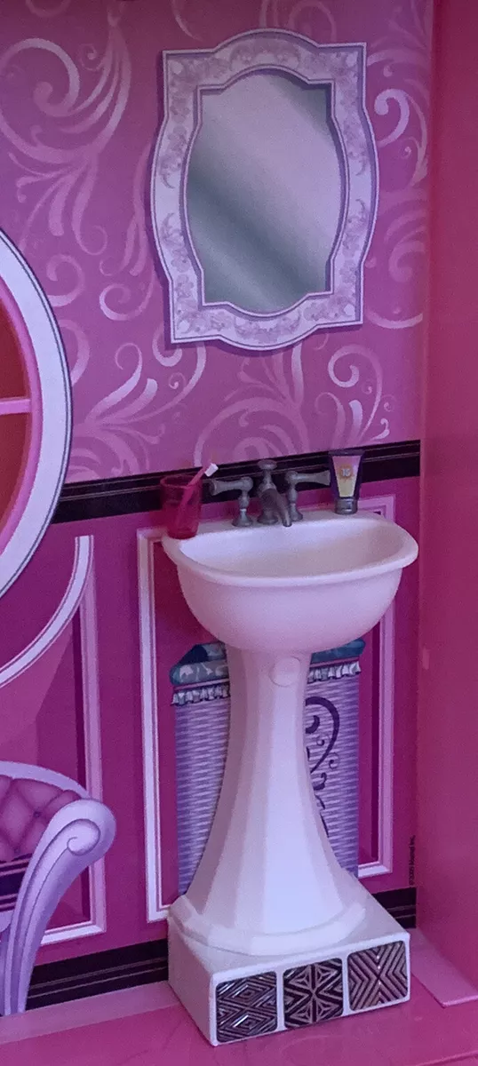 Barbie dreamhouse 2008 sales