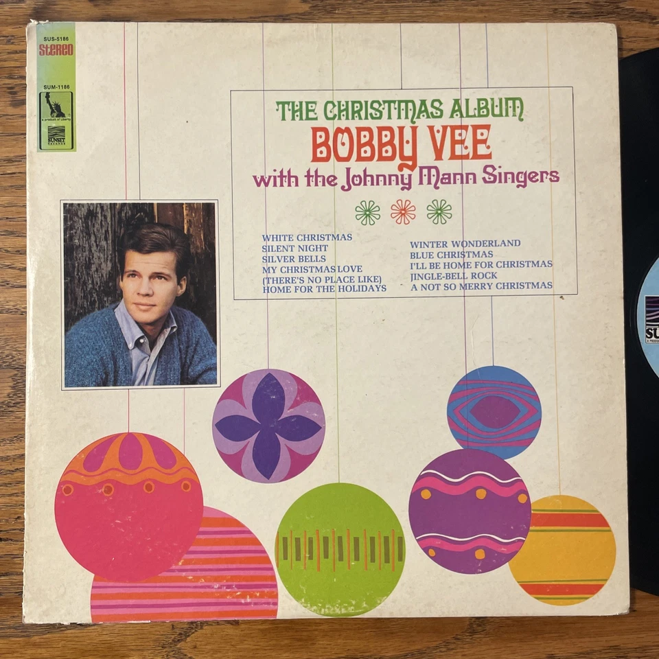 Bobby Vee / The Johnny Mann Singers / The Christmas Album LP Liberty Sunset GD+ - Image 2 of 4