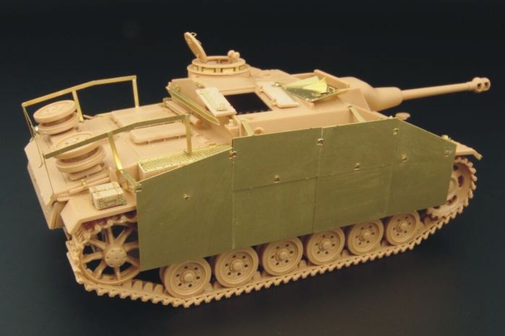 Hauler Models HLX48104 - 1:48 Stug III Ausf G SCHURZEN - Accessories