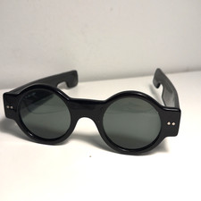 Vintage DY Korea Black Sunglasses Retro Round Frame Thick Temple Arms Olivier