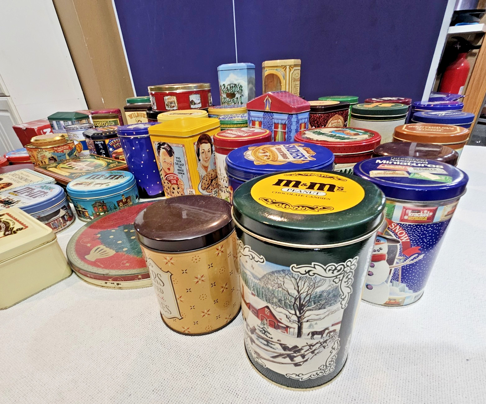 Vintage Cookie, Candy & Liquor Tins Lot 45 Pieces