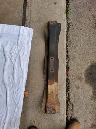 1973-87 CHEVY C-10 SUBURBAN SQUARE BODY PICKUP 4X4 TRANS CROSS MEMBER - Picture 4 of 5