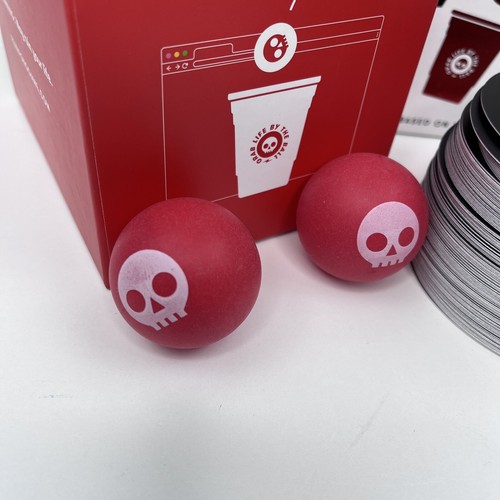Cut Games Internet Famous Fear Pong Card Game NSFW 1st Edition - Like New - Bild 4 von 12