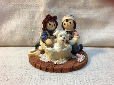 Raggedy Ann & Andy Lending A Hand Make The Job Fun Bathing Fido Figurine 953172