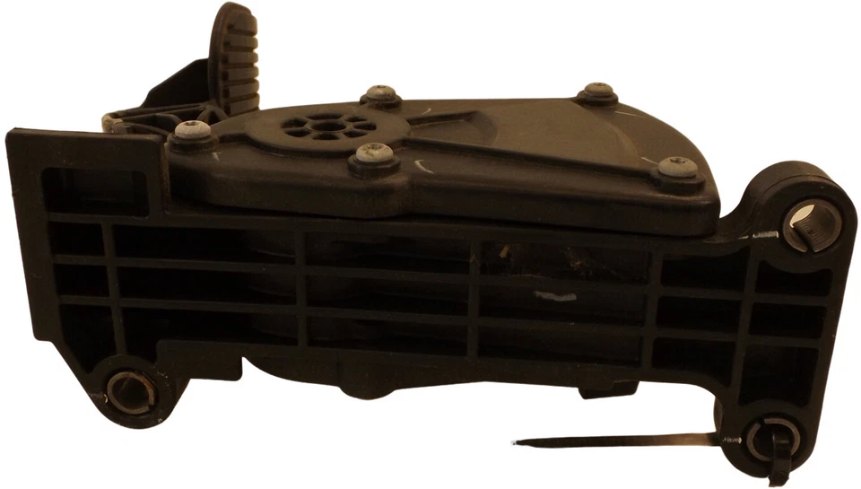 Conjunto de pedal acelerador de gasolina Ford Freestyle 2005-2007 usado OEM 6F9A9F836 Foto 4 de 4