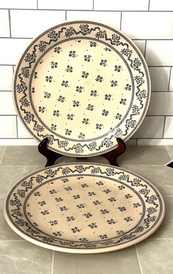2 Laura Ashley Blue Petite Fleur Johnson Bros 10  Dinner Plates