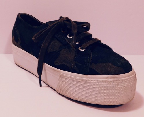 superga camo platform