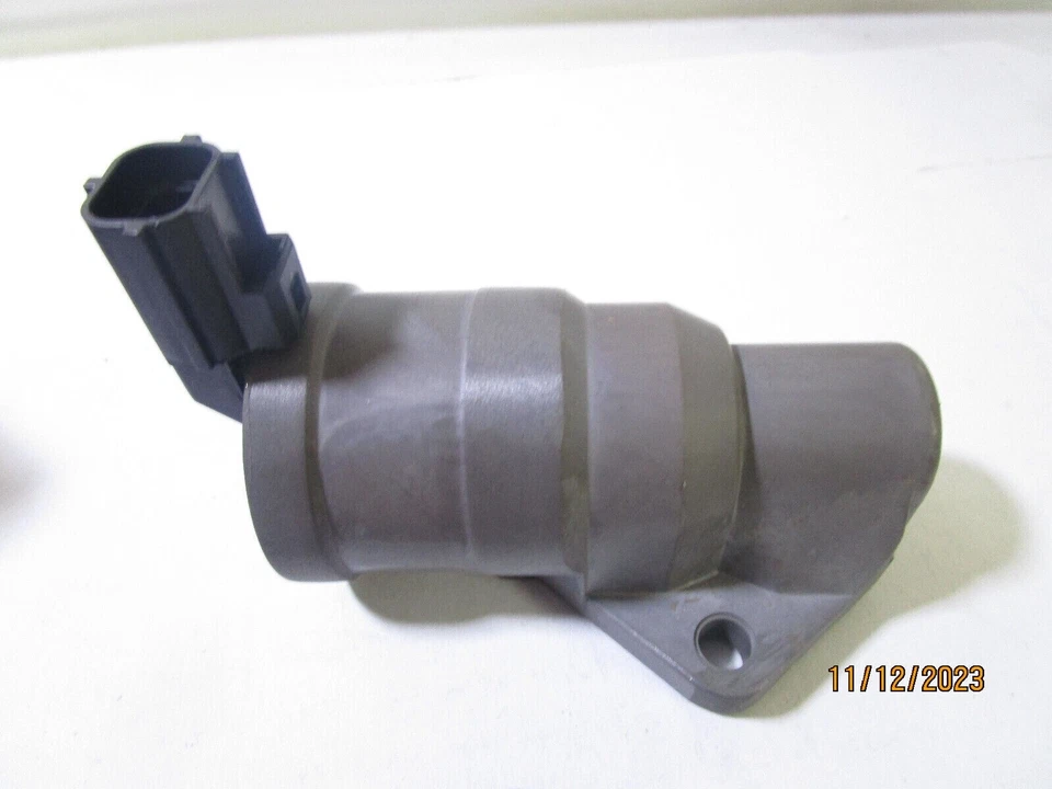 Idle Air Control Valve BWD 50521 fits 99-01 Ford Mustang Foto 2 de 4