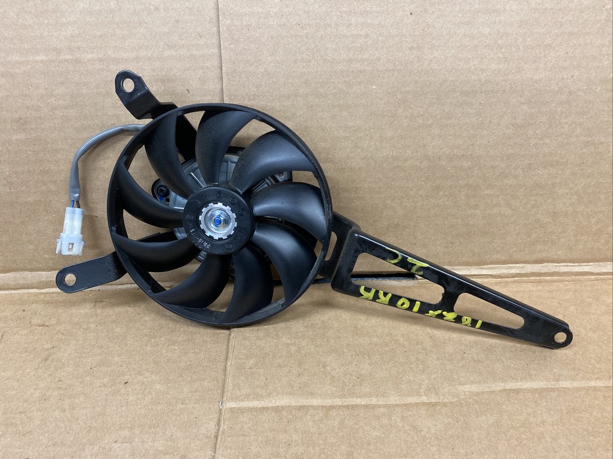 2018 Kawasaki Ninja ZX10R 2C Ninja radiator fan assembly #81121 | eBay