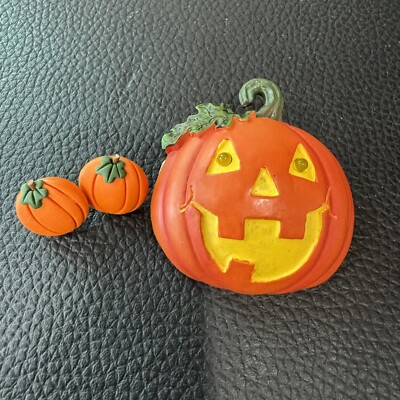 Lights Up! Halloween Jack O Lantern Pumpkin House of Lloyd Pin Brooch Y2K 2001