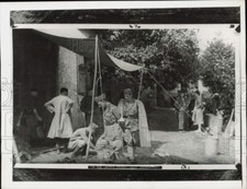 1940 Press Photo Wounded soldiers in France during World War II - kfx01569