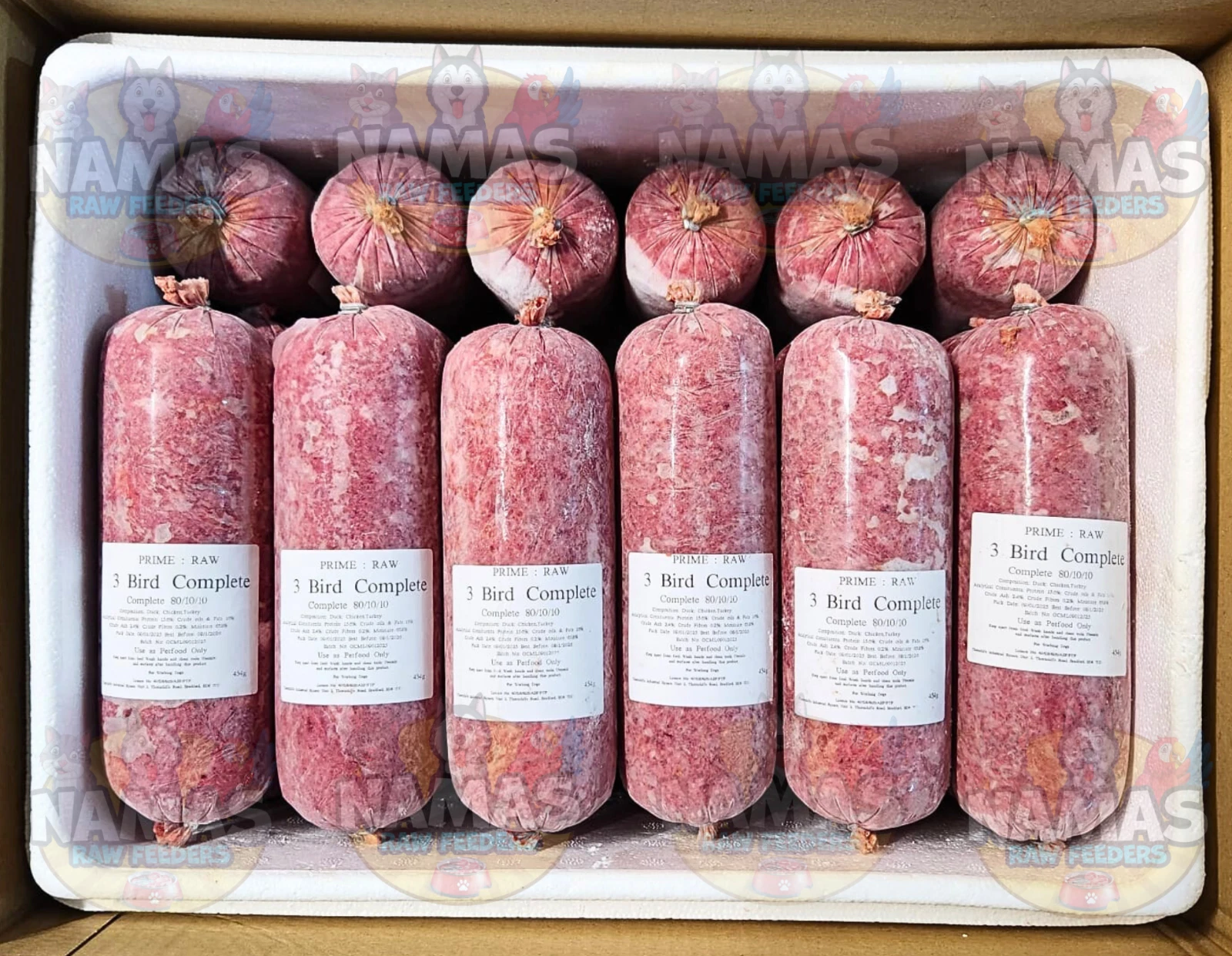3 BIRD FEAST | PRIME FROZEN RAW DOG FOOD | 30 ROLLS 454G 80:10:10 COMPLETE 14KG
Opens in a new windo