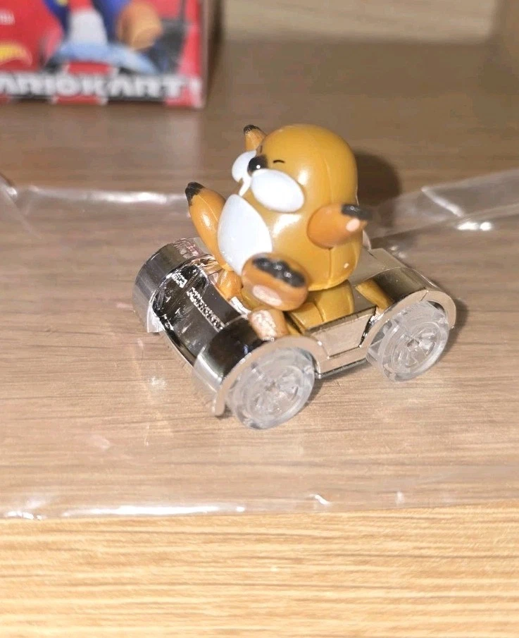 Hot Wheels Mario Kart Blind Box Lot Of 5 Bomb, Turtle Shell, Monty Mole, Banana - Image 3 of 4