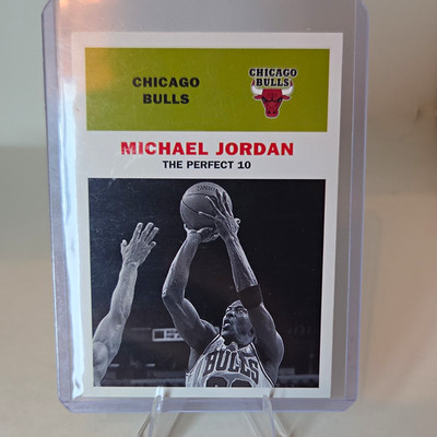 Fleer 1998-99 Fleer Tradition Vintage '61 The Perfect 10 Jordan Bulls #142