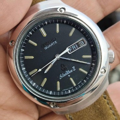 Rare Seiko Silverwave Z Quartz Black Dial Day Date Dress Watch Fashion Vintage