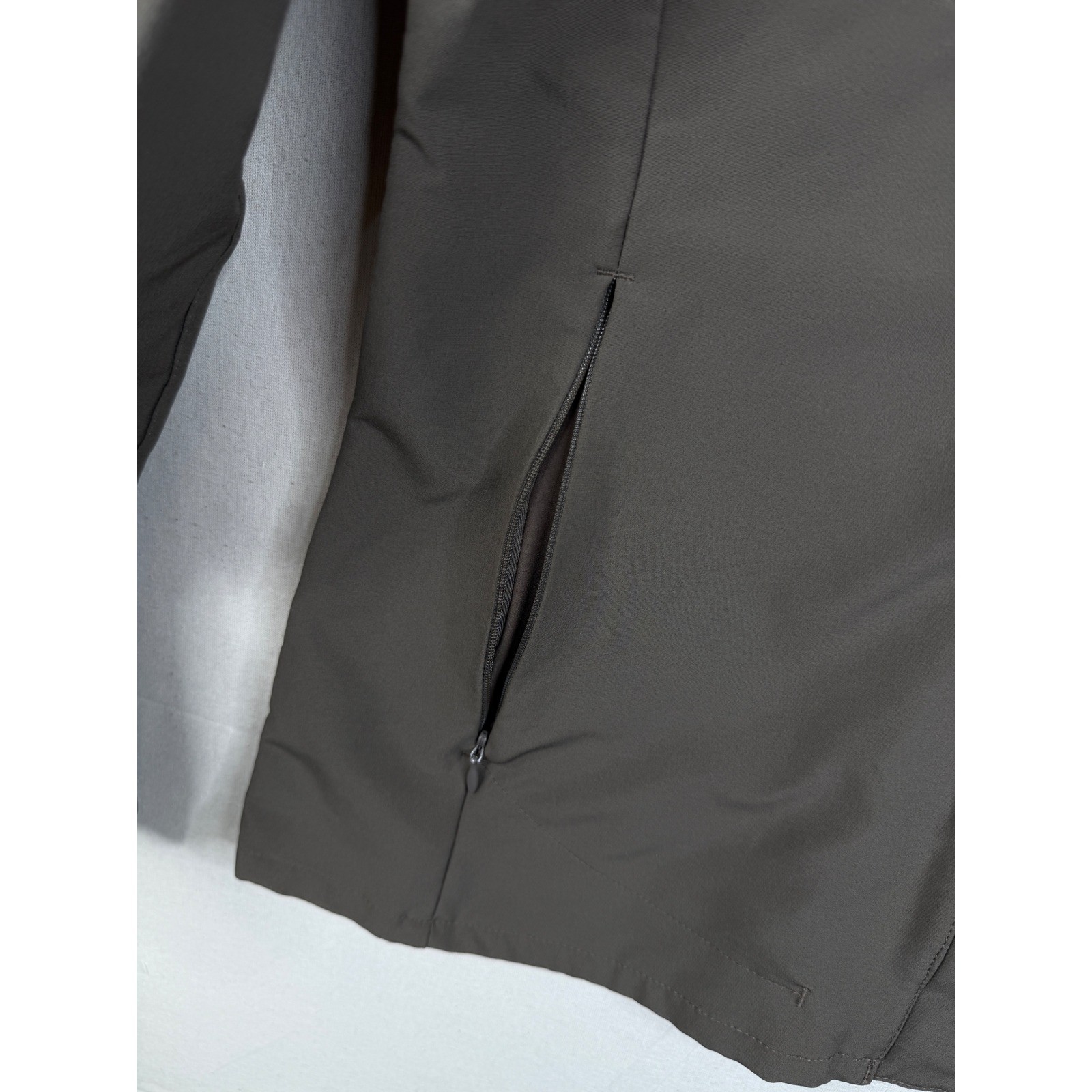 Patagonia Dispatch Windbloc Softshell Jacket size… - image 5