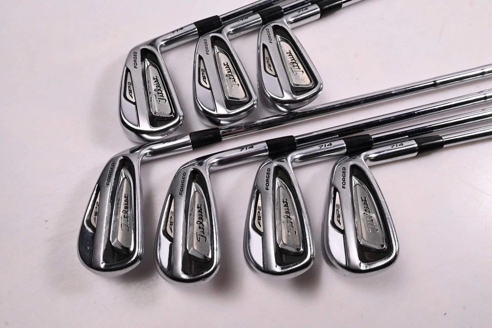 Titleist 714 AP2 Irons / 4-PW / Stiff Flex Dynamic Gold S300 Shafts - Image 2 of 4