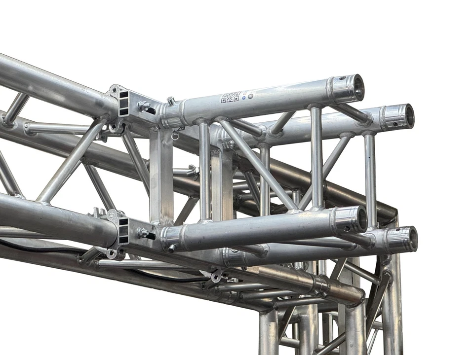 2-Way 90 Degree Variable Corner Adapter Square Trussing For 12"x12" Truss - Image 3 of 3