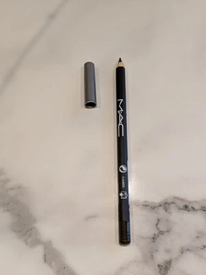 MAC M.A.C Very Dark Brown Lip/Eye Liner Pencil Aloe Vera Vitamin E