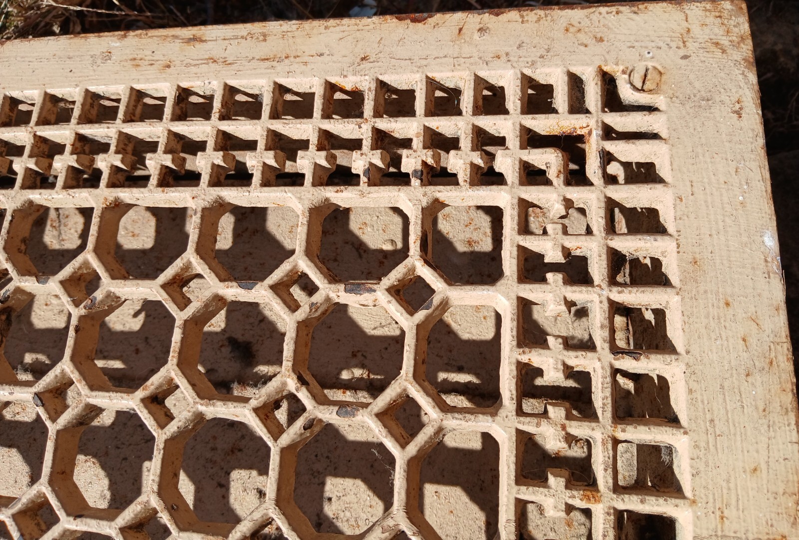 Antique Victorian Cast Iron Floor Register Vent 1890s