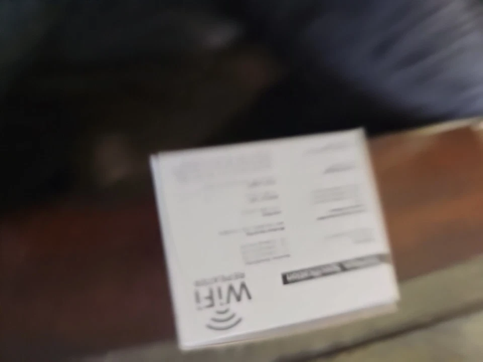 2022 Newest WiFi Range Extender Internet Booster Wireless Signal Repeater - Image 3 of 4