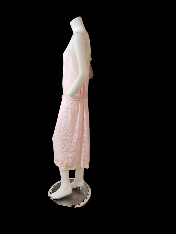 Rare Larger Plus Size Antique 1920's Pink Silk & Lace Chemise Lingerie Gown - Image 2 of 4
