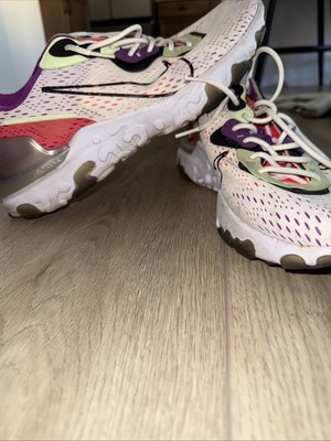 Nike React Vision Running Shoes Mens Size 12 White Black Volt Pink (CD4373-102)