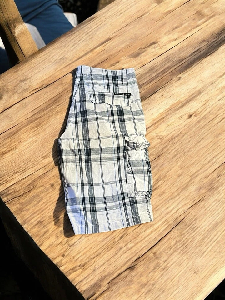 Pantalones Cortos de Carga Beverly Hills Polo Club Para Hombre Talla 32 Gris Negro A Cuadros Informales Foto 3 de 4