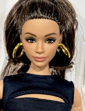 Barbie Basics Model O5 Mattel JBH73 Latina American Curvy MTM Doll ~ New ⭐️