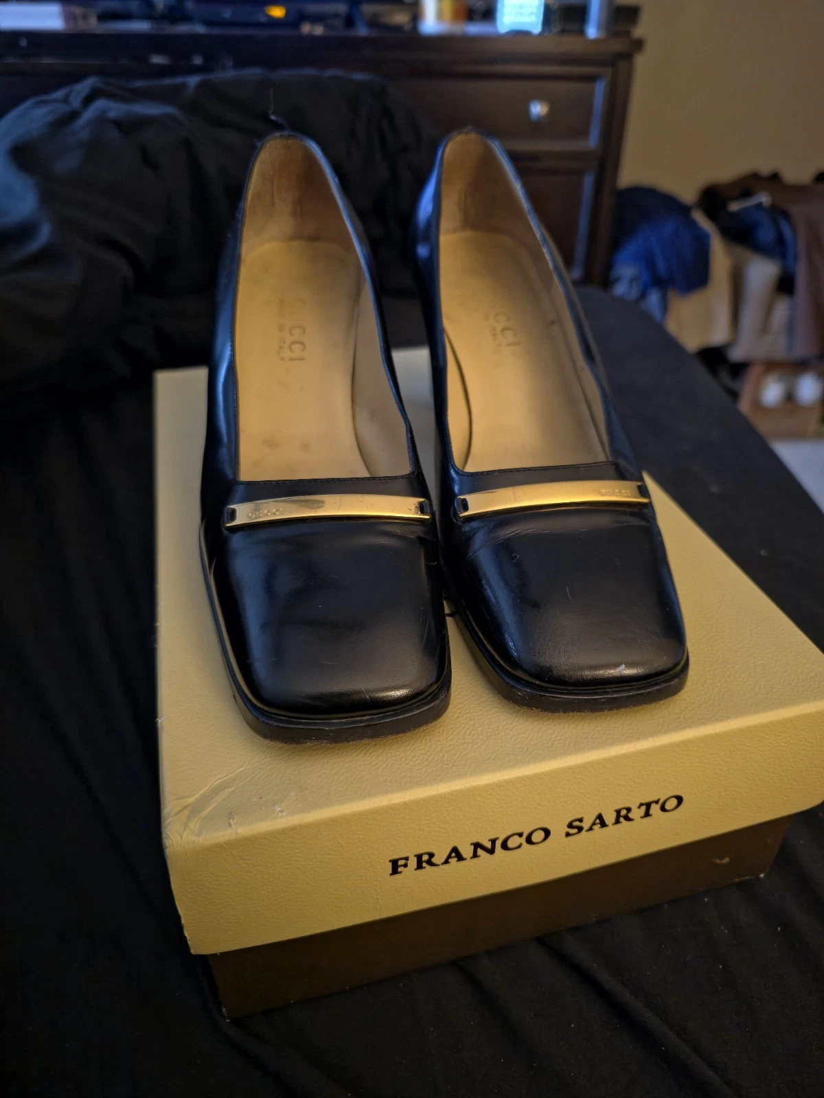 Chaussures à talons vintage Gucci logo Casia bloc US 8 cuir noir logo bout carré