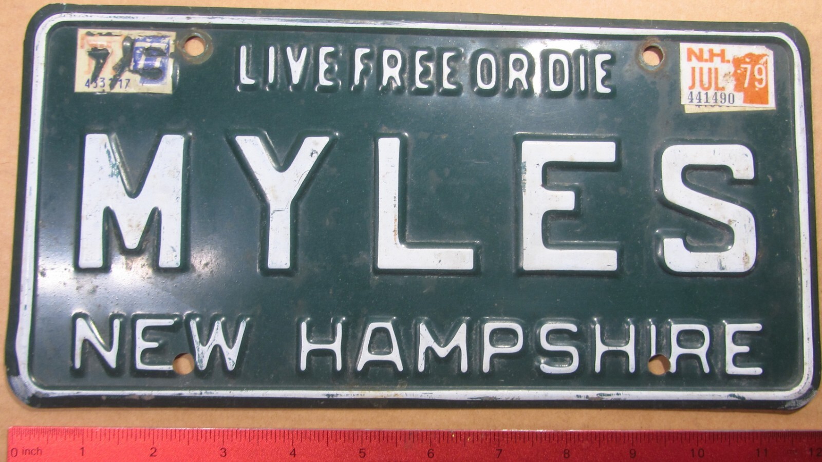 Pelham NH metal 1975/79 vanity license plate...(not Wheaties or Post