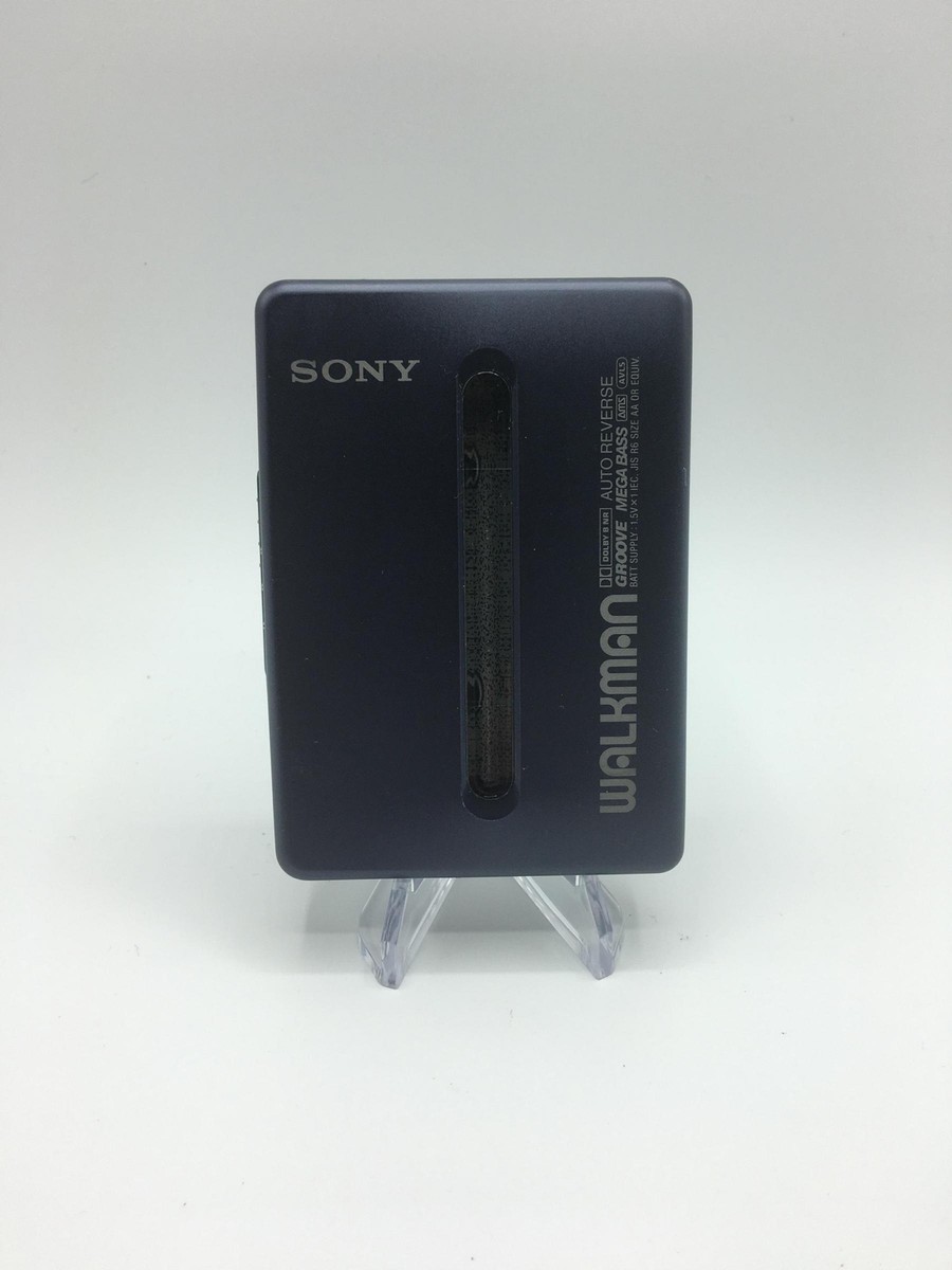 ポータブルプレーヤー SONY WALKMAN WM-EX600 Sony Walkman WM-EX600 Cassette Player Silver Tested Fully
