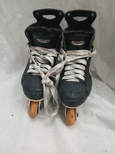 Mission Control Series XI Roller Hockey Skates Size 4 Junior