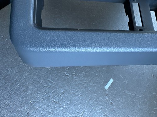 Nissan Patrol Y60 1996 RD28T LWB Dashboard center trim panel 6826001J11 - Picture 11 of 17