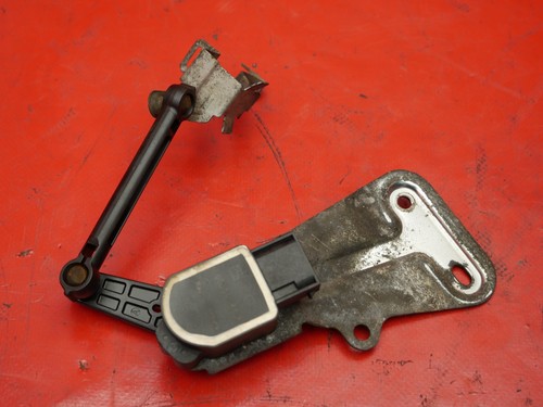 Mercedes W212 E-Klasse Niveausensor Sensor A2123200943 Höhenstand A2123201543 /