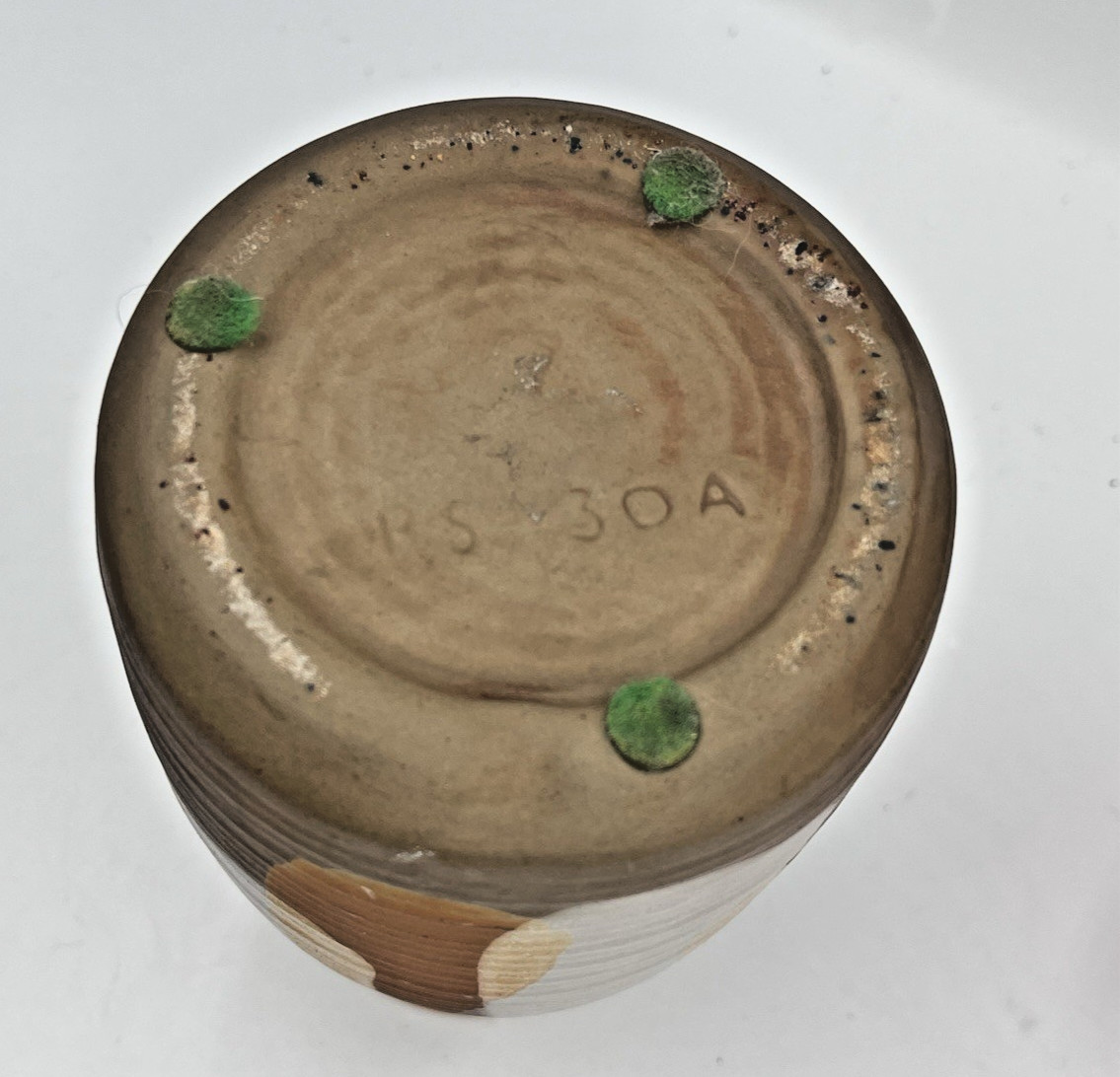 Jaru California Arts Crafts Style VTG Pottery Ribbed Dripped Glaze RS-30A 7.25"